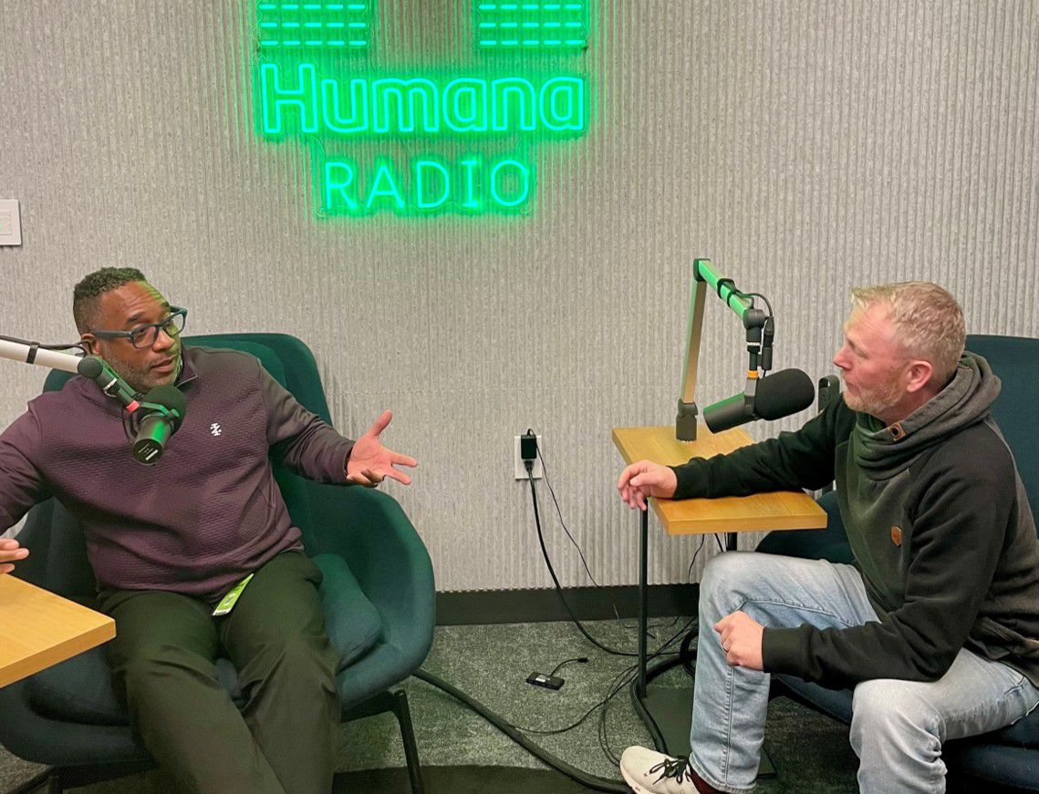 Marvin Hill y JD Garfield para Foundation Friday​​ 